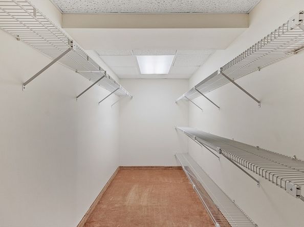 4004 Brompton Circle 4004, Worcester MA 01609