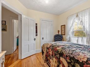 27 Haynes Ct, Leominster MA 01453