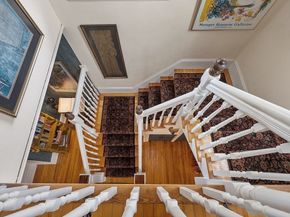 27 Haynes Ct, Leominster MA 01453