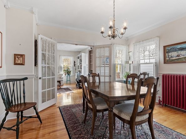 27 Haynes Ct, Leominster MA 01453