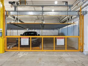 340 W 2nd St 5, Boston MA 02127