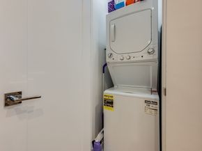 340 W 2nd St 5, Boston MA 02127