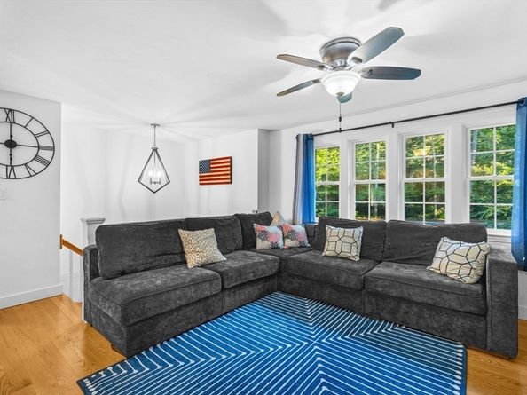 61 North St, Duxbury MA 02332