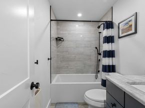 61 North St, Duxbury MA 02332