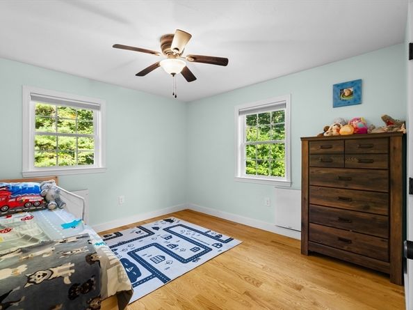 61 North St, Duxbury MA 02332