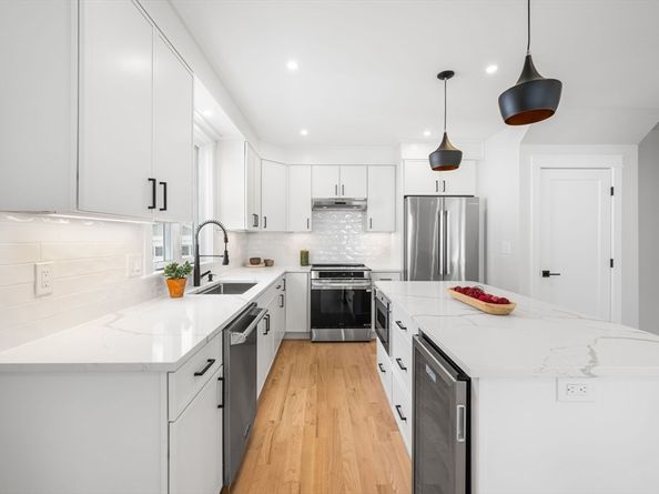14 Burton St 14, Arlington MA 02476
