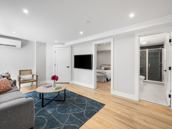 14 Burton St 14, Arlington MA 02476