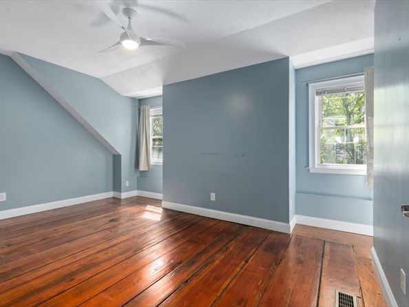364 Sumner St 2, Boston MA 02128