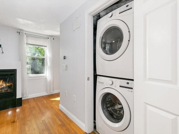 364 Sumner St 2, Boston MA 02128