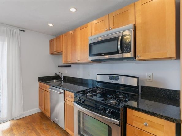364 Sumner St 2, Boston MA 02128