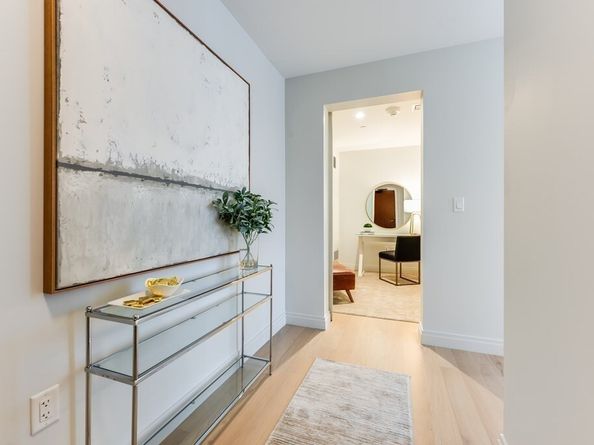 135 Seaport Blvd 807, Boston MA 02210
