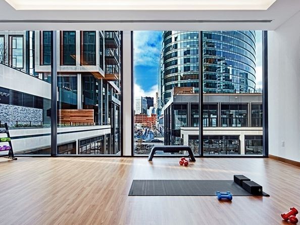 135 Seaport Blvd 807, Boston MA 02210