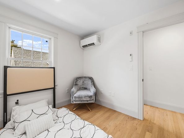 9 Swan St 2, Beverly MA 01915