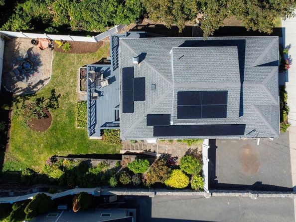 83 Madison Ave, Quincy MA 02169