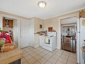 11 Shields Ave, Brockton MA 02301