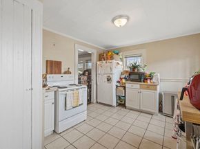 11 Shields Ave, Brockton MA 02301