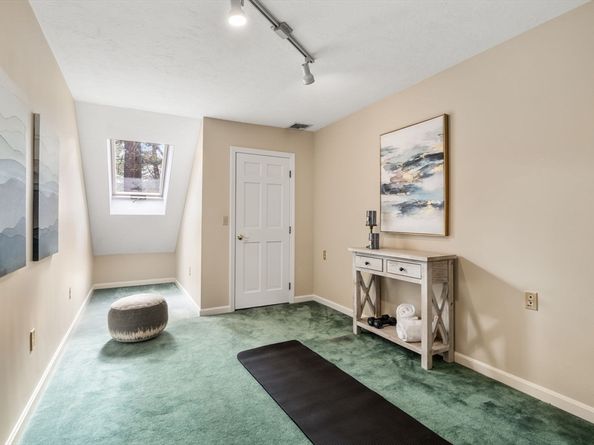 54 Phillips Rd, Sudbury MA 01776