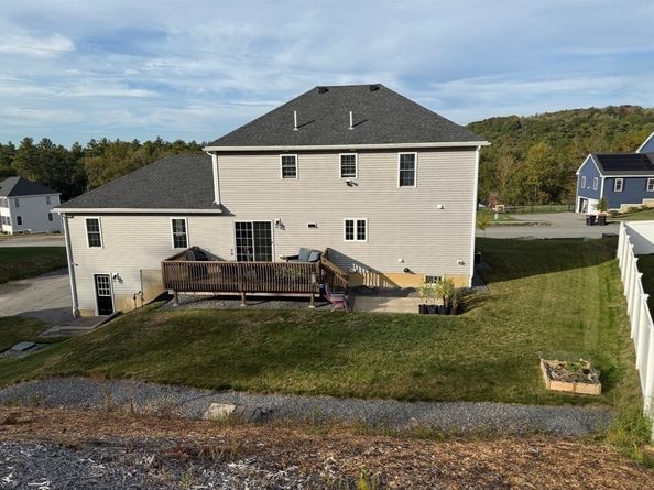 47 Woodside Ave, Rutland MA 01543