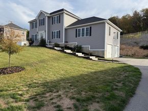 47 Woodside Ave, Rutland MA 01543