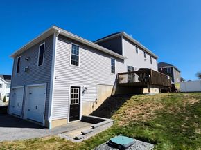 47 Woodside Ave, Rutland MA 01543