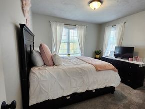 47 Woodside Ave, Rutland MA 01543