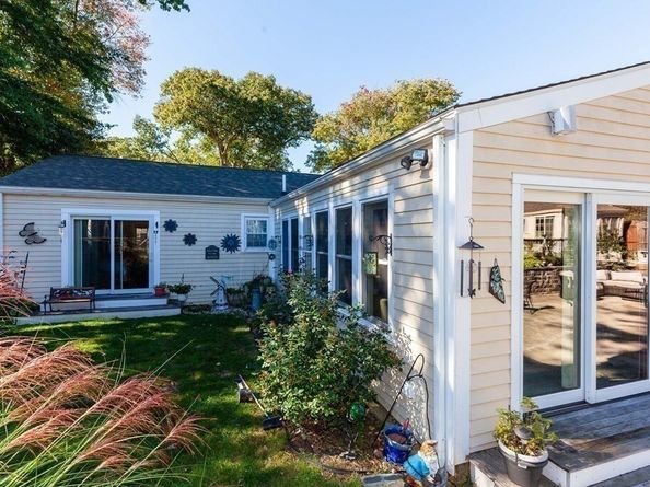 782 Ash St, Brockton MA 02301