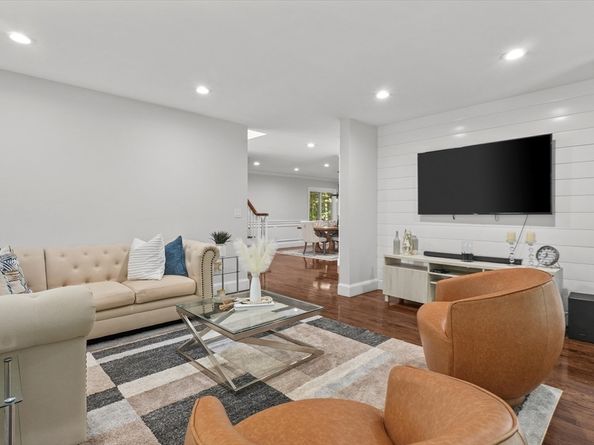 169 Scotland Road, Newbury MA 01951