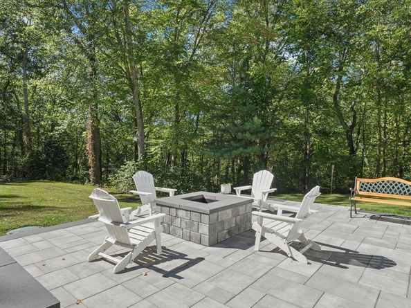 169 Scotland Road, Newbury MA 01951
