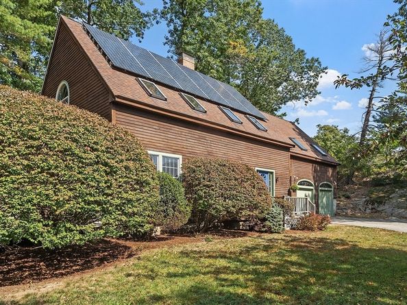 28 Foster Street, Beverly MA 01915