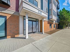 320 Maverick St 405, Boston MA 02128