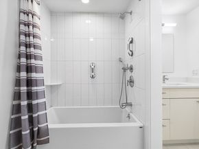 102 Thurston Rd 100, Newton MA 02464