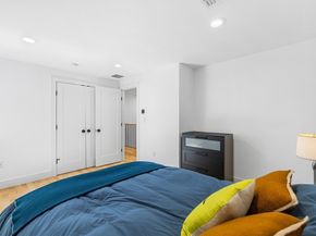 102 Thurston Rd 100, Newton MA 02464