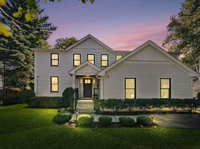 102 Thurston Rd 100, Newton MA 02464