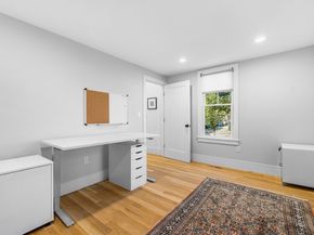 102 Thurston Rd 100, Newton MA 02464