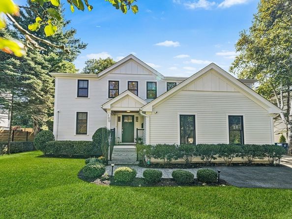 102 Thurston Rd 100, Newton MA 02464