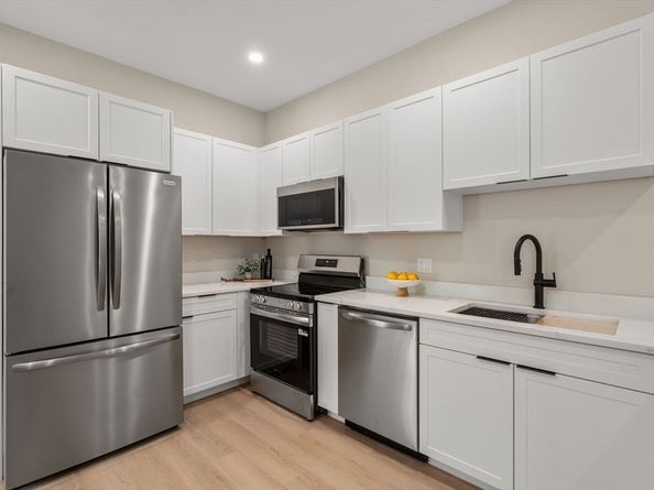 7 Cross St 105, Wilmington MA 01887