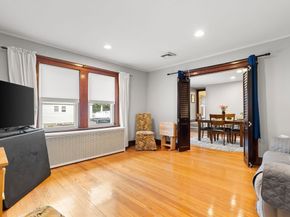 29-31 Broad Street Pl, Weymouth MA 02188