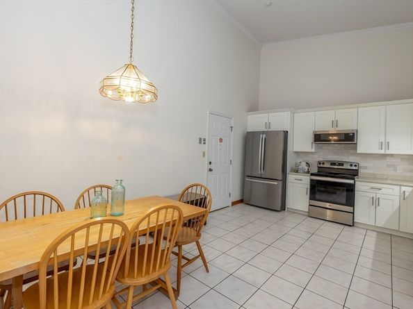 181 Littleton Rd Bldg 7 242, Chelmsford MA 01824
