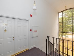 181 Littleton Rd Bldg 7 242, Chelmsford MA 01824