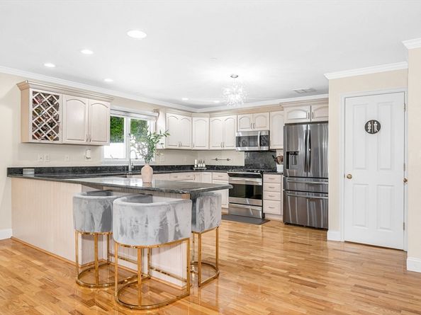 218 Rangeway Rd 261, Billerica MA 01862