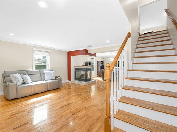 218 Rangeway Rd 261, Billerica MA 01862