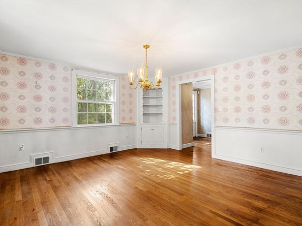 25 Yorkshire Road, Dover MA 02030