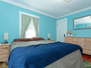 27 Hawthorn Road, Milton MA 02186