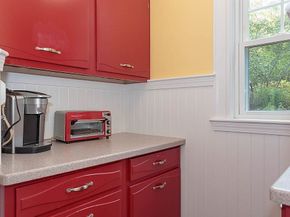 27 Hawthorn Road, Milton MA 02186