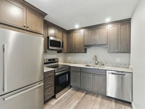 71 Princeton St 303, Chelmsford MA 01863