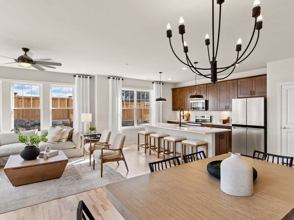 5 Peters Farm Way 101, Westborough MA 01581