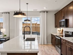 5 Peters Farm Way 101, Westborough MA 01581