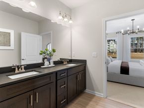 5 Peters Farm Way 101, Westborough MA 01581