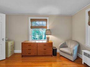 8 Old Colony Road, Worcester MA 01609