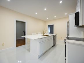 12 Lothrop St, Saugus MA 01906